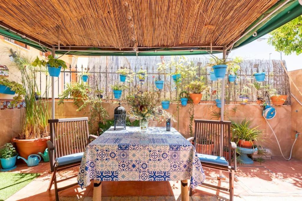 Apartamento Cool Garden Mairena del Aljarafe Luaran gambar